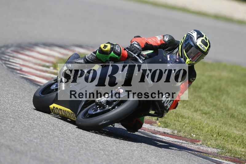 /43 08.08.2025 Discover the Bike ADR/Race 3 rot/404